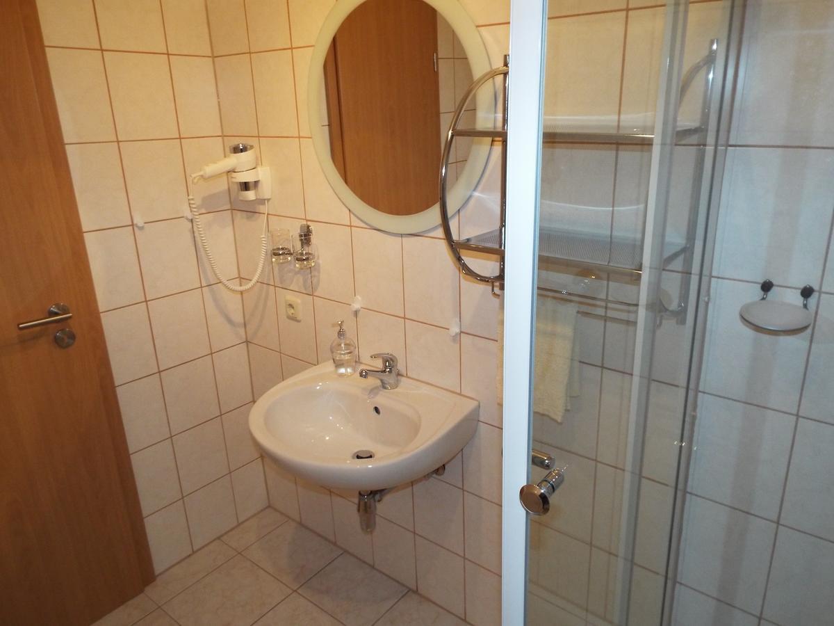 Hotel Garni Zum Reinhardswald Gewissenruh Pokoj fotografie
